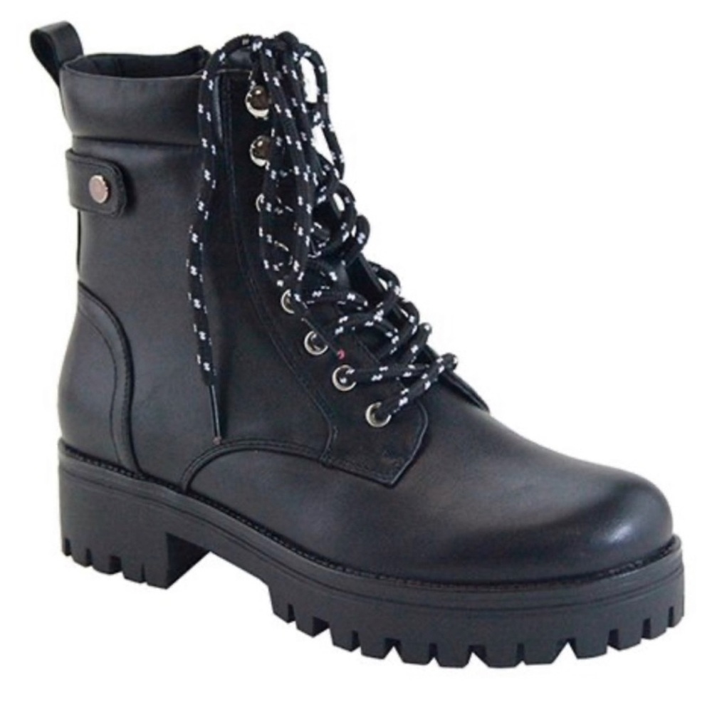 𝐁𝐄𝐋𝐋𝐀 𝐌𝐀𝐑𝐈𝐄 | CLASSIC BLACK COMBAT BOOTS - Picture 10 of 10